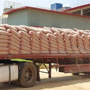  Vente De Ciment Et Matériel De Construction - ciment bonjour à tous ,  nous cherchons des clients pour le ciment big cim 42.5 cpj à abidjan prix -73000 fcfa\tonnes soit 112€\tonnes  libre partout à abidjan. et pour tout autre matériel de construction.--sable propre (sans argile à l'intérieur ?) 106 000 par cami