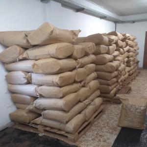  Poudre De Cacao Ivoirien - fruits secs et graines grillées poudre de cacao --*18 m/t de la poudre alcanisé marron--*4, 5 m/t de la poudre de cacao alcanisé noire--*2, 5 m/t de la poudre naturel --nous recherchons des acheteurs sérieux le produit est pret à etre exporters nous vous offrons les meilleurs prix du marché 