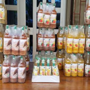  Jus D'ananas Bio - fruits et légumes nous sommes une entreprise spécialisée dans la production et la commercialisation des jus de fruits naturels tels jus d'ananas,  nectar de baobab,  cocktails ananas-pastèque et ananas-mangue 