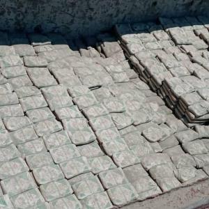  Besoin Des Acheteurs De Ciment Et Clinker - ciment bonjour la famille--nous avons recherchons des acheteurs de clinker,  ciments et de bitumes. nos produits sont d'origine iran. nous recherchons des entreprises de construction et de btp,  nous avons produits de bonne qualit&eacute; et de bon prix. notre mode paiement est tt. contacter nous