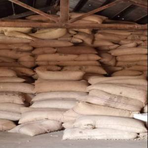  Vente De Cajou - fruits secs et graines grillées noix de cajou d'afrique--origine - bénin--quantité - 200 à 220/kg max.--humidité - 8% max.--prix ​​- 1550usd fob par tonne--