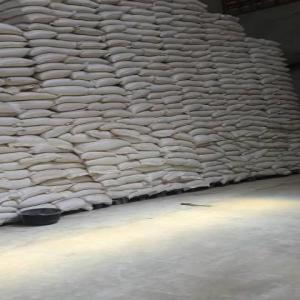  Besoin Des Acheteurs De Soja - fruits secs et graines grillées nous disposons de 3000 tonnes de soja non ogm,  le soja est déjà nettoyé et emballé dans sac de 50 kg disponible à cotonou. nous recherchons des acheteurs sérieux qui peuvent fob ou cif. notre mode paiement est lc irrevocable ou sblc. 