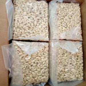  Vendre Le Noix D'acajou - fruits secs et graines grillées nous disposons présentement des noix de cajou décortiquer bio en stock au bénin,  pour toute personne voulant traiter avec nous nous avons la possibilité de livrer partout dans le monde préciser le port de livraison,  la quantité exact et la méthode de 