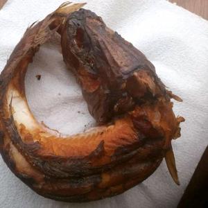  Morue Salée Et Fumé - poissons nous avons de la morue sal&eacute;e localement,  aussi assaisonn&eacute;e (sel, poivre, herbes du village)et fum&eacute;e a feu doux a vendre nous cherchons les clients