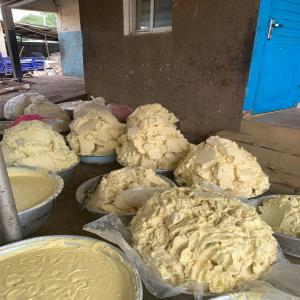  Beurre De Karité - huiles nous disposons en quantité du beurre de karité. nous voulons des clients sérieux --passez votre commande dès maintenant --