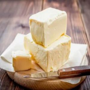  Margarine D'origine Russe - lait et produits laitiers nous offrons la margarine d'origine russe. --termes de livraison fob ou cif vôtre port--paiement- lc,  t/t--conditionnement- à vous de préciser--le prix sera calculé après la reçue d'une loi où vous allez indiquer la quantité et le conditionnement.