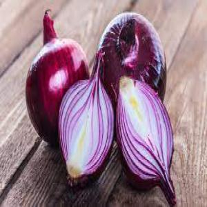  Oignons Frais - fruits et légumes soci&eacute;t&eacute; &eacute;gyptienne sp&eacute;cialis&eacute;e dans les r&eacute;coltes fra&icirc;ches et les herbes s&eacute;ch&eacute;es. avec 4 certificats de qualit&eacute; majeurs iso 9001 haccp global g.a.p et fda et pret &agrave; fournir le certificat co de la chambre et le certificat