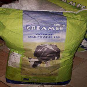 Lait En Poudre Réengraissé Instantané 28/20 - lait et produits laitiers nous vous proposons des sacs de 25 kg du lait en poudre réengraissé instantané 28/20 origine polonaise ,  distribution sur tout le territoire marocain, nous restons à votre disposition pour toute information complémentaire 