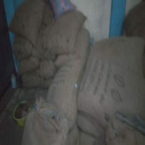  40 Tonnes De Noix De Cajou Disponible - fruits secs et graines grillées 40 tonnes de noix de cajou en entrep&ocirc;t disponible &agrave; abidjan abobo--outorn 38-39 &agrave; 400.000 francs cfa la tonne--int&eacute;ress&eacute;,  contactez moi directement