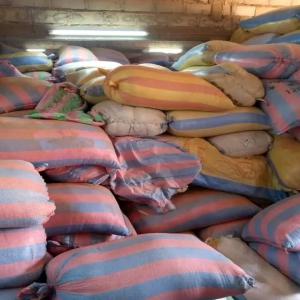  Recherche Un Acheteur De Maïs Égrainé - céréales nous disposons d'une grande quantité de sac de maïs que nous pouvons vous livrer à tout moment.--ils sont bien secs,  mis en sac et stockés dans de très bonne conditions.--n'hésité pas à nous contacter.