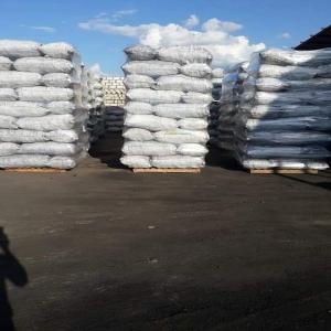  Charbon De Bois - bois charbon fibre nous somme une société spécialisée l'exploitation forestière depuis plus de 50 ans .--nous disposons d'un stock de charbon de bois naturelle de très bonne qualité  prets à livrer partout au maroc--