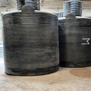  Vente De Reservoir Toute Dimension - matériels machines bonjour je vends des reservoir  de bonne qualite toute dimension  500l 1000 l 2000l ....si vous avez besoin contactez moi