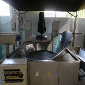  Gamme Complète De Frites Et Pommes De Terre Surge - matériels machines &agrave; vendre opportunit&eacute; tr&egrave;s bon prix. ligne de frites compl&egrave;tement compl&egrave;te en 5 heures 1400 kilos sont frits  la friteuse fait 500 litres.  la ligne de friture se compose de  friteuse d'environ 500 litres  d&eacute;canteur d'huile en acier inoxyd