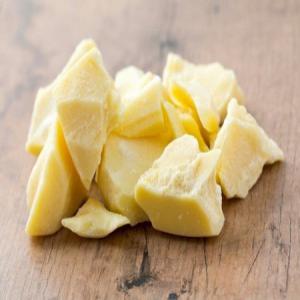  Vente De Beurre De Karité, Huile De Ricin - matiere vegetale bonjour,  --je suis béninoise. je cherche des clients pouvant acheter du beurre de karité - huile de ricin - huile de chanvre - huile de moringa - aloe vera -poudre/graine de fenugrec (...) ... nous produisons de grandes quantités--merci de me contacter si vous etes intére