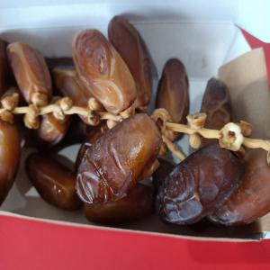  Fresh Dates Deglet Nour - fruits and vegetables product - fresh dates tunisia--variety - deglet nour--quality - premium certified fresh--grade - aaa--cultivation - organic--taste - sweet--shape - whole/pitted--harvest - new,  new--packaging terms ---250g,  500g,  1 kg,  2 kg 5kg boxes--certifications - iso 22000,  global gap, --delivery terms - fob,  ci