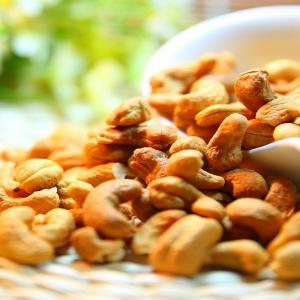  Cashew Nut From Benin/ Noix De Cajou Du Benin - roasted seeds and nuts we have more tons of cashew nuts from benin. do not hesitate to contact us for the start of the campaign. --nous disposons de plus tonnes de noix de cajou venant du benin. n'hesitez pas à nous contacter avant le debut de la campagne 