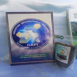  Épices De Très Bonne Qualité Petit Prix - épices aromates nous sommes une entreprise bas&eacute;e au cameroun dans la ville de penja du d&eacute;partement du moungo de la r&eacute;gion du littoral sp&eacute;cialis&eacute;e dans la culture de poivres (poivres blanc et poivres noir) d'excellente qualit&eacute; depuis plusieurs ann&eacute;es. nous pouvons fo
