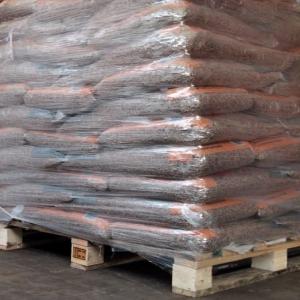  Granulés De Bois, Pellets De Bois - bois charbon fibre le produit que nous offrons est comme suit granul&eacute;s de bois haut de gamme enplusa1/dinplus calorifiques (= 5 kwh/kg) un taux d humidit&eacute; faible (≤ &agrave; 8%) taux de cendres (≤ &agrave; 0 4%) ddiam&egrave;tre 6 8mm longueur 3 15cm 4 0cm le pellets sont disponib