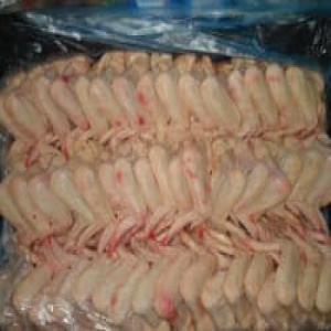  Poulet Congeles En Contenaire Pret La Livraison - meat and eggs we guarantee best quality at an affordable price .please provide your email and we shall forward to you full quotation. we are sellers of certificated halal frozen chicken and we are looking for serous buyers to extend our long term business,  with our customers.our whole chickens are specially hand 