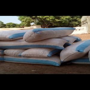  Vendeur De Pain De Singe - fruits secs et graines grillées vente en gros de - fruit sauvage,  pain de singe pas transformé d'origine sénégal livré ziguinchor en sacs de plus de 60kg à 550f/kg/5tonnes et 500f/kg pour + 5tonnes. possibilité de livrer sur dakar.--sésame variétés de couleur blanche e