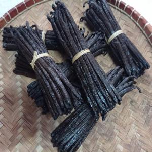  Bourbon Vanilla Beans From Madagascar - aromatic spices we supply high quality and largest quantity vanilla beans bourbon from madagascar at the most reasonable price and fast delivery with the details below. specification item name vanilla beans type bourbon length 14cm+ color black vanilla beans vanillin 2.5% moisture 30% 35% shelf 