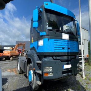  Poid Lourd - matériels machines poids lourds tracteur &eacute;tat occasion marque man mod&egrave;le tga version 18.390 date d'immatriculation 05 09 2006 garantie 1 an caract&eacute;ristiques suppl&eacute;mentaires puissance 390 cv din cylindr&eacute;e kilom&eacute;trage 400669 km essieux 4x2 poids &agrave;