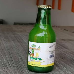  Jus D'ananas Naturel Produit En Côte D'ivoire - boissons non alcolisée jus d'ananas naturel produit et embouteillé en côte d'ivoire. distribué en packs ---- en verre de 25 cl(12-24 bouteilles),  33 cl(12, -24 bouteilles),  1 l(6 bouteilles). --- en pet de 25 cl(12-24 bouteilles).--livraison et expédition laissées à la récept
