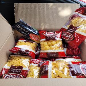  Pates Direct Usine Europe - céréales nous vendons des pâtes direct de notre usine en serbie. pour le marché européen --nous avons différents choix spaghettis, coquillettes, .... --pour les spaghettis 500 gr nous sommes à 780 euro la tonne --minimum de commande 1 camion .