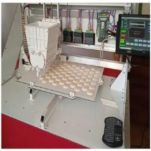  Mini-dresseuse Macarons Alisa V4.3 - matériels machines mini-dresseuse alisa v4.3 pour petites productions de macarons....--nouvelle version  dépliable et repliable  en 2 minutes....--poids maxi- 30 kilos avec emballage- prévu pour envoi en dom-tom et ce (tarif spécial  la poste ).....--version idéale pour production devant la