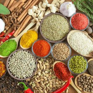  Producteur D'épice 100% Bio - épices aromates cherche client ou partenaire qui pourrait etre int&eacute;resser par nos produits provenant de madagascar curcuma poivre sauvage poivre noir cannelle girofle coriandre persil thym romarins merci de me contacter via wattsapp au +261 34 04 953 53