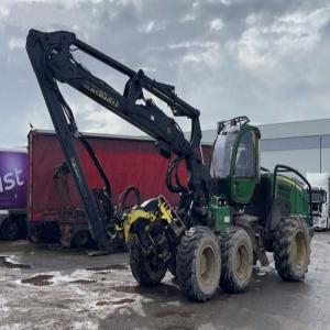  Abatteuse John Deere 1270e - equipement maritime *doncaster* h480 h480 harvester head--niveling & rotating cab--ch710-10 crane--*peut/ne peut pas appara&icirc;tre sur vcar &agrave; une date ult&eacute;rieure boom de l'arbre qui tombe--non &eacute;conomique &agrave; r&eacute;parer * * ne peut pas allumer le pc sur--a / c et certaines commandes ne s