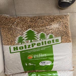  Pellet De Chuffahe Usage Domestique - bois charbon fibre en promotion pellet de chuffahe &agrave; usage domestique avec la possibilit&eacute; d'avoir les &eacute;tiquettes en fran&ccedil;ais anglais italien. quantit&eacute; minimum un camion (25 tonnes) prix ​​ 295/tonne d&eacute;part entrep&ocirc;t italie (ewx) classe en plus a1 