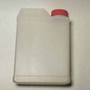  Lot De 10000 Bidons Dauphin Litre - conditionnement lot de 10 000 bidons dauphin 1 litre avec bouchon----idéal pour tous conditionnements chimique ou cosmétique--prix bradé 0.20  cts pièce