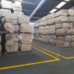  Sacs Jutes - conditionnement nous disposons de 190 000 nouveaux sacs jutes sis &agrave; yopougon dimension 112cm x 72cm vot ( vegetale oil treated jute bags poids 670 g prix 1250 f quantit&eacute; disponible a pr&eacute;sent 192000 sacs paiement a la livraison