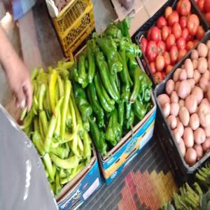  Export Legume Et Fruit Orogine Algerien - fruits et légumes bonjour --nous somme societé francoalgerien nous cherchons des acheteur en gros des legume et fruits produit origine algerien --moyen de  transport semi frigo  nous sommes la seule entreprise qui transporte des légumes et des fruits par camions semi frigoferique d'algérie vers l