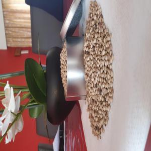  Stock Poivre De Penja Penja Pepper - épices aromates nous disposons actuellement en belgique  d'un  stock  de poivre blanc  et de poivre noir de penja au prix de 35eur/kg.nous sommes joignables tous les jours. vos r&eacute;actions sont attendues,  ceci vous donnera l'occasion d'apprecier la qualit&eacute; de nos produits. nous disposons &eacute;galemen