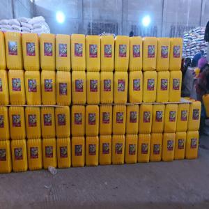  Vente D'huile Végétale En Conteneurs Au Togo - huiles vente d'huile végétale en conteneurs de 1089 unités par conteneur.--stock de 4 conteneurs disponible au port autonome de lomé. documents à main.--