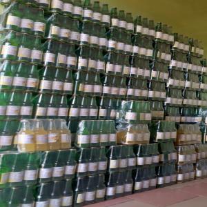  Jus D'ananas Bio - jus concentré sirop nous disposons d'une grande quantité de de jus d'ananas bio sans ajout d'additifs,  conditionné dans des packs de 6 et et des cartons de 24.--nous sommes au bénin précisément dans la commune d'allada.--merci !!!