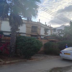 Vente Villa Palm Beach Zeralda 18 Milliars - autres nous avons une belle villa dans un endroit r&eacute;sidentiel ou habite les hauts responsable de l &eacute;tat les les responsables des embrassades en algerie prix 18 milliards de centime cantactez moi par whatsapp
