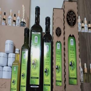  Huile De (nigelle,sésame,amande,...) - huiles a vendre des huiles végétales  pressés à froid très  bonne qualité telque huiles d'olive,  sésame, amande amère, amande douce, chia, .......