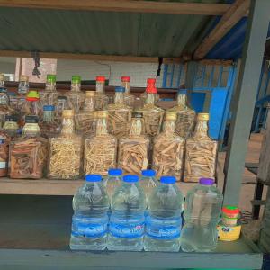  Produit 100 %naturel - autres produit disponible -huile de coco--huile de fenugrec,  grain et poudre,  huile de maca,  caca d'&eacute;l&eacute;phant,  beurre de cacao,  beurre de karit&eacute;,  liqueur africaine (koutoucou),  racine africaine soigne koko plait de ventre 