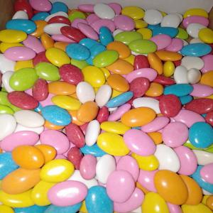  Dragées Divers Formes - produits sucrés disponible des bonbons &agrave; la drag&eacute;e produit l'alg&eacute;rie bon qualit&eacute; pour l'exportation vers tous les pays pour tous vos achats pour le g&acirc;teau et les fetes 