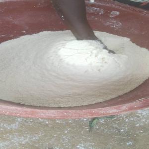  Attiéké Déshydraté Et Pâte De Manioc Disponible - féculents pour tous vos besoins en atti&eacute;k&eacute; atti&eacute;k&eacute; d&eacute;shydrat&eacute; ou p&acirc;te de manioc pour la fabrication d'atti&eacute;k&eacute; veuillez nous contacter pour passer votre commande. conditionnement ad&eacute;quat pour l'exportation.