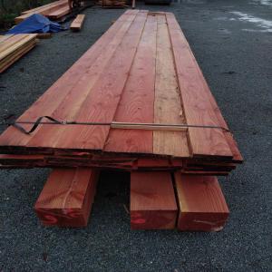  Madrier De Construction Et De Coffrage - bois charbon fibre madrier en douglas  ,  sapin et chene  épaisseur - 40mm et 50mm longueur - 3m / 4m /5m  largeur - 15cm / 20 cm et 25cm  traité classe 2--prix - suivant quantité et livraison 