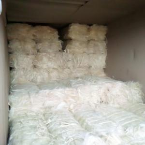  Sisal De Madagascar - matiere vegetale nous sommes fiers d'etre l'un des principaux exportateurs de sisal de qualit&eacute; sup&eacute;rieure en provenance de madagascar. notre entreprise se sp&eacute;cialise dans la culture,  la r&eacute;colte,  la transformation et l'exportation du sisal,  une fibre naturelle et polyvalente utilis&eacute;