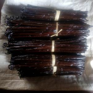  Vanille De Madagascar - épices aromates bonjour à tous, --chez bem's export c'est toujours la promo sur la vanille planifolia de madagascar.--nous offrons un produit de qualité à un prix raisonnable et très concurrentiel.--ne ratez pas l'occasion de faire une bonne affaire où que vous soyez (france, etat-unis, ita
