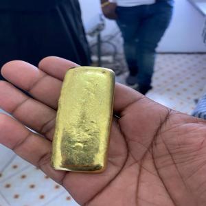  Gold For Sale - metals shalom dear imminent businessmen in gold business.--we sell gold,  very good price,  bulk orders are welcome.--details---- gold ingot or nuggets.--(respectful/political transaction = worldwide delivery possible)--#price_per_ kg, .......$48000.                                    - gold from africa--- 92