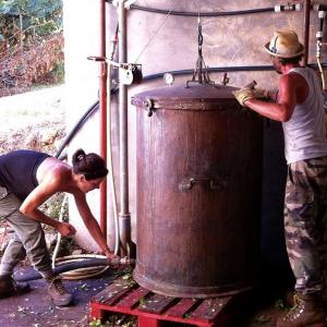  Etudes Et Réalisation De Projets De Production - Industrie exploitation d&eacute;couvrez le monde des cosm&eacute;tiques et de la sant&eacute; naturels avec nous !  ----revez-vous de cr&eacute;er vos propres produits de beaut&eacute; et de bien-etre avec des huiles essentielles de la nature ? rejoignez-nous dans cette aventure !   --nous fournissons des &eacute;quipemen