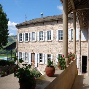  Venez Découvrir Nos Vins Fruités - vins bonjour,  --depuis 2019 mon mari et moi meme produisons du beaujolais villages et un cru fleurie pour le compte de nos investisseurs danois. --nous sommes des jeunes vignerons qui aimerons accroitre notre clientèle française et/ou étrangère. nous aimons partager notre trav