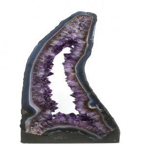  Amethyste Du Brésil - pierre roche nous sommes d origine du minas gerais(bresil). nous vous proposons des am&eacute;thystes en direct des mines du br&eacute;sil qualit&eacute; aaa ou extra geode cristaux geode ouverte cristaux druze cristaux boule avec cristaux pointe baguette amethyste livraison monde entier. repr&eac
